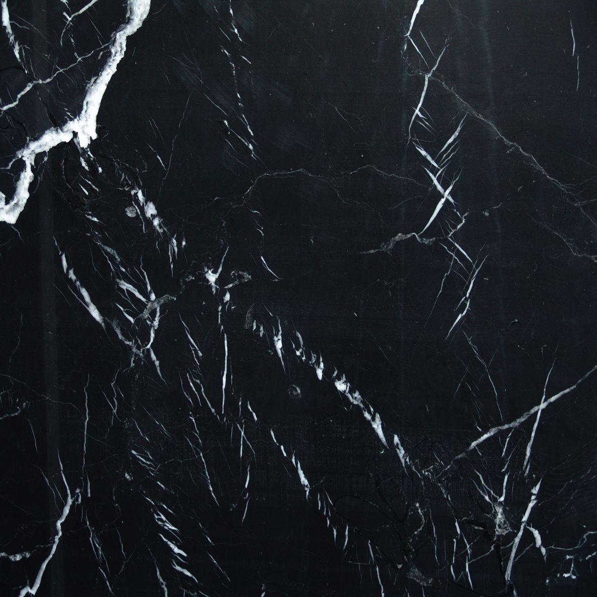 nero marquinia marmor
